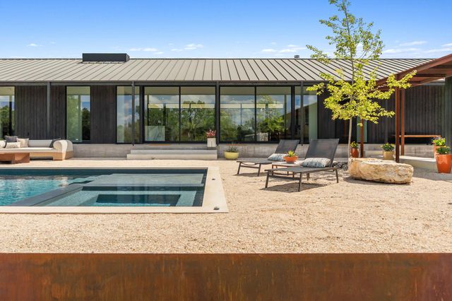 10982 Long Branch DR, Austin, TX 78736