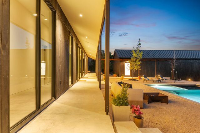 10982 Long Branch DR, Austin, TX 78736