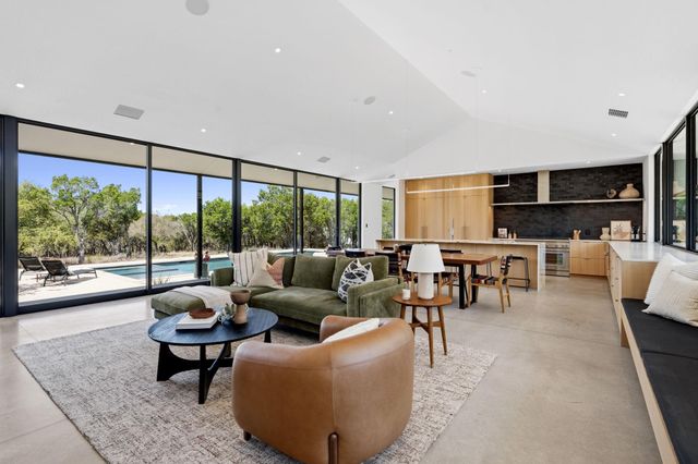 10982 Long Branch DR, Austin, TX 78736