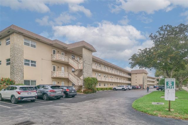3431 NW 50th Avenue 206, Lauderdale Lakes, FL 33319