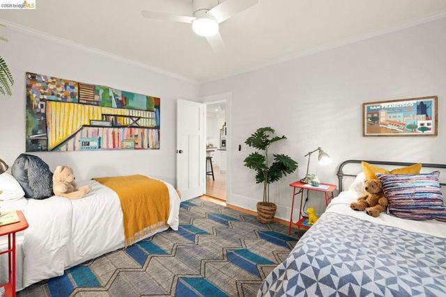 328 328 Glendale Avenue, Oakland, CA 94618