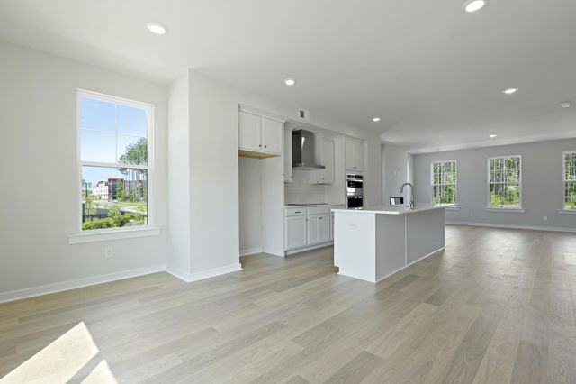 409 Talbot Drive, Summerville, SC 29486