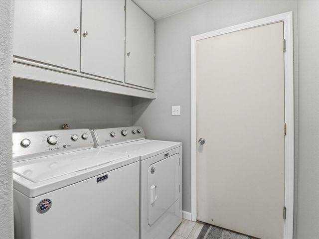 501 Medina Meadows Drive NE, Rio Rancho, NM 87144