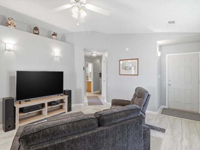 501 Medina Meadows Drive NE, Rio Rancho, NM 87144