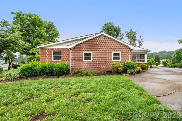 191 Thompson Road, Rutherfordton, NC 28139