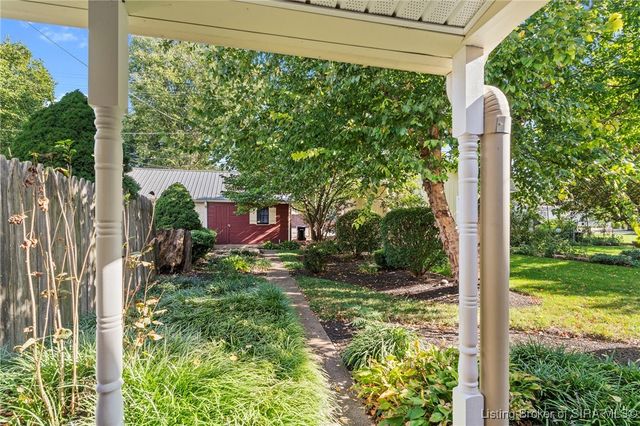 716 W 2nd Street, Madison, IN 47250