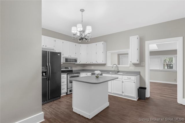 716 W 2nd Street, Madison, IN 47250