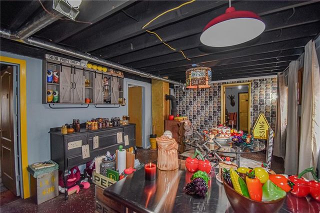 2021 N 54th Street, Kansas City, KS 66104