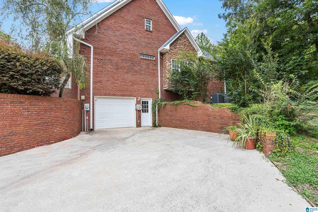 8550 HIDDEN CREEK DRIVE, Gardendale, AL 35071