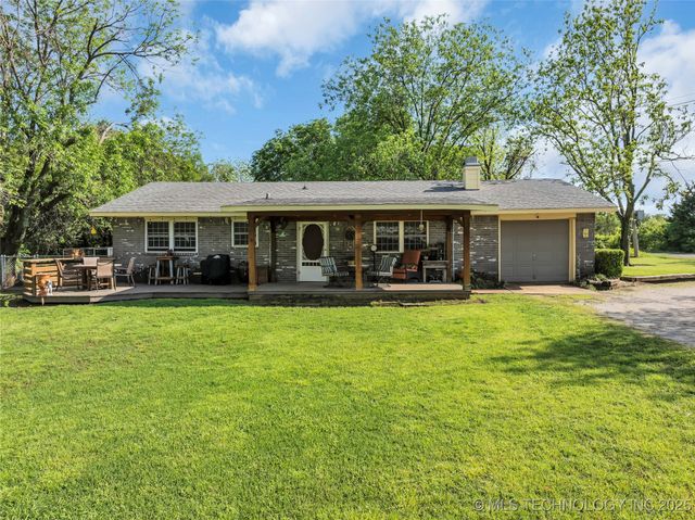 2324 N Plainview Road W, Ardmore, OK 73401