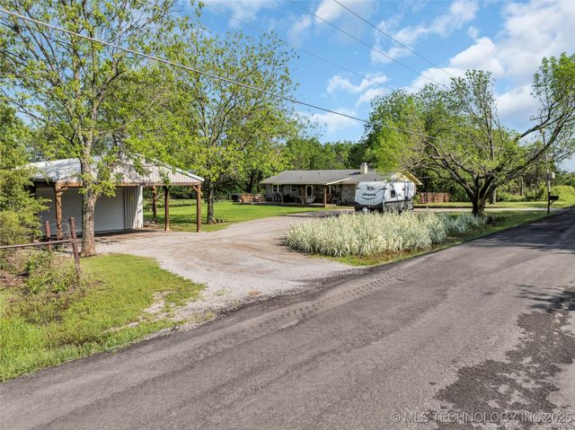2324 N Plainview Road W, Ardmore, OK 73401