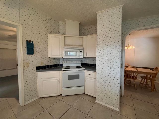 1621 SW 35th Circle, Okeechobee, FL 34974