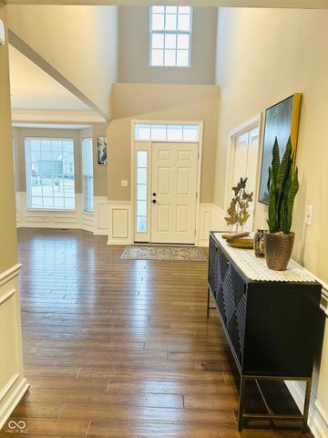 15135 Blue Ribbon Boulevard, Fishers, IN 46040