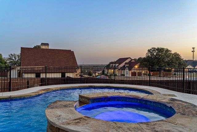 1859 Lacy Ridge DR, Belton, TX 76513
