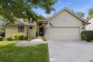 5953 SW 31st St, Topeka, KS 66614