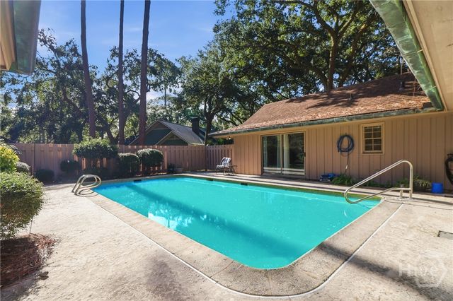 29 Monastery Road, Savannah, GA 31411