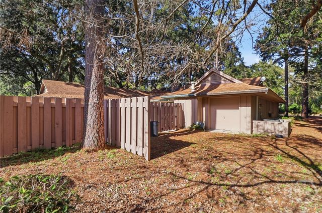 29 Monastery Road, Savannah, GA 31411