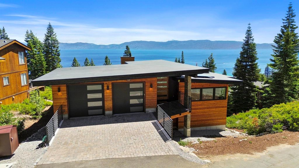 9061 Manzanita Drive, South Lake Tahoe, CA 96150