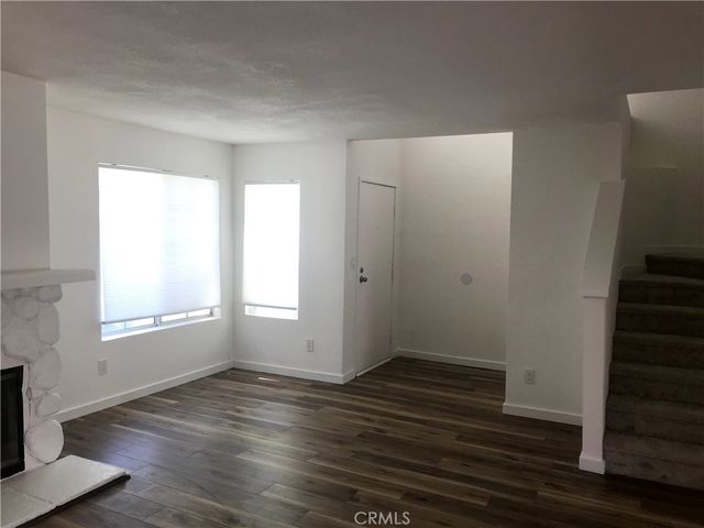 178 W Walnut Avenue D, Rialto, CA 92376