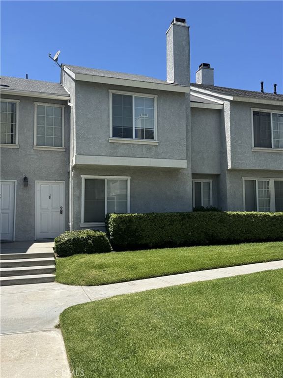 178 W Walnut Avenue D, Rialto, CA 92376