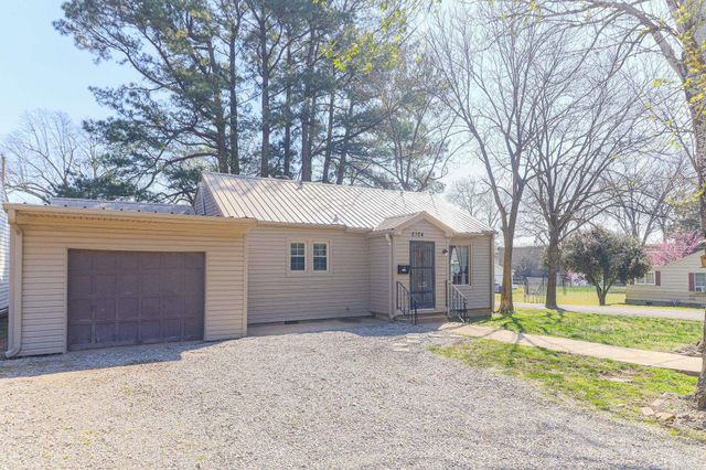 2104 Hampton, Jonesboro, AR 72401