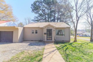 2104 Hampton, Jonesboro, AR 72401