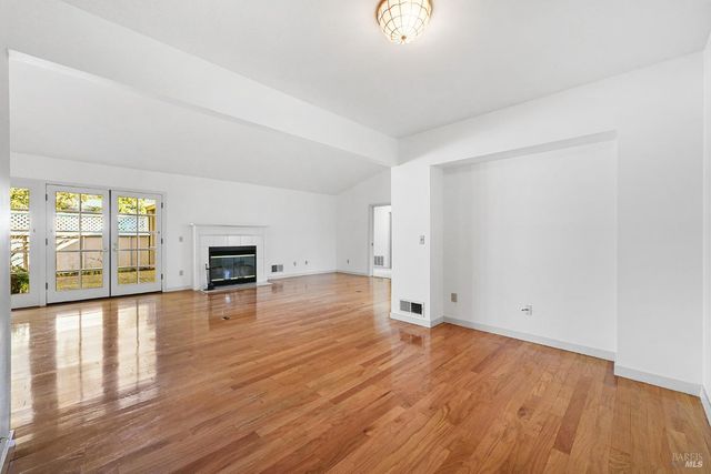 895 Princeton Dr, Sonoma, CA 95476