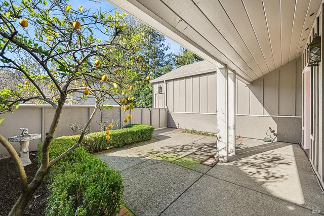 895 Princeton Dr, Sonoma, CA 95476