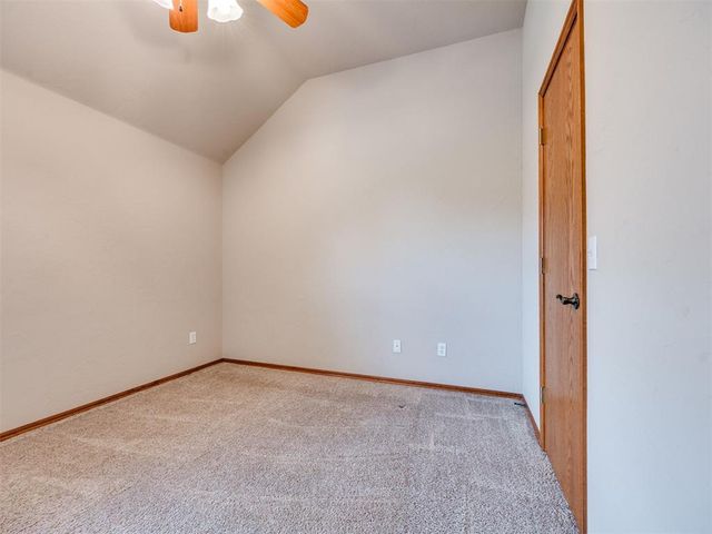 2100 SW 33rd Street, Moore, OK 73170