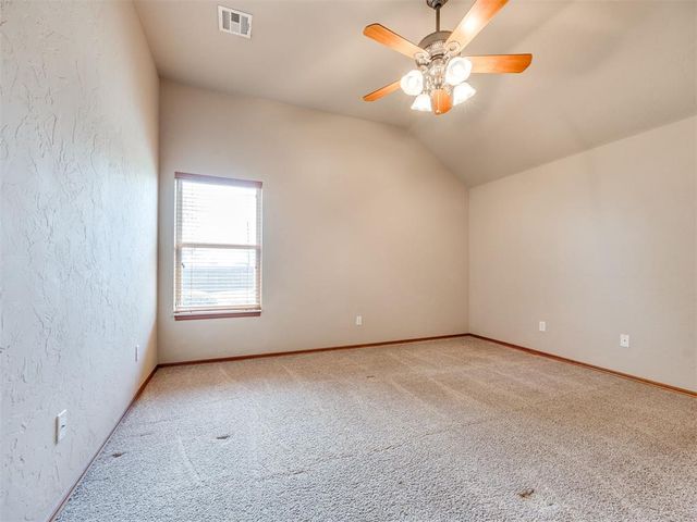 2100 SW 33rd Street, Moore, OK 73170