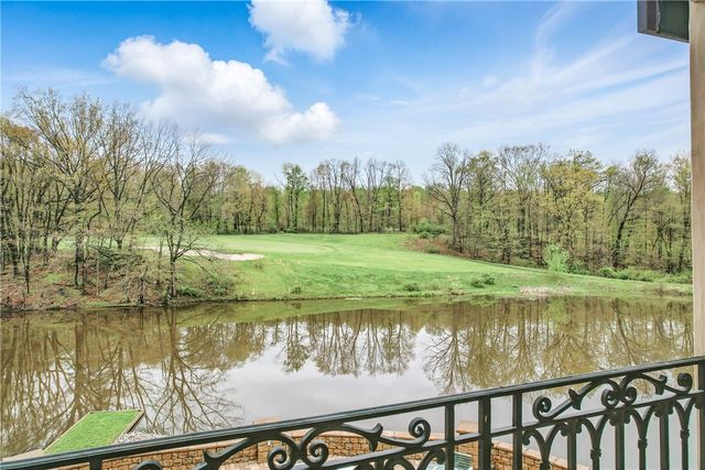 1 Grandview Dr, Shenango Twp, PA 16159