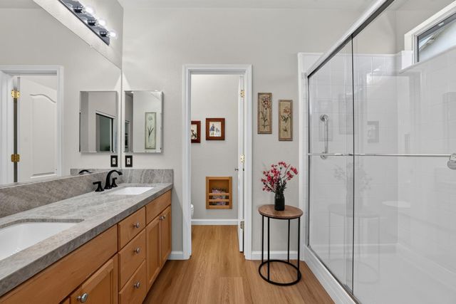 906 Rathbone Cir, Folsom, CA 95630