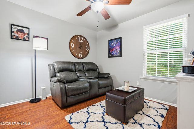 7 Dressage Court, Tinton Falls, NJ 07753