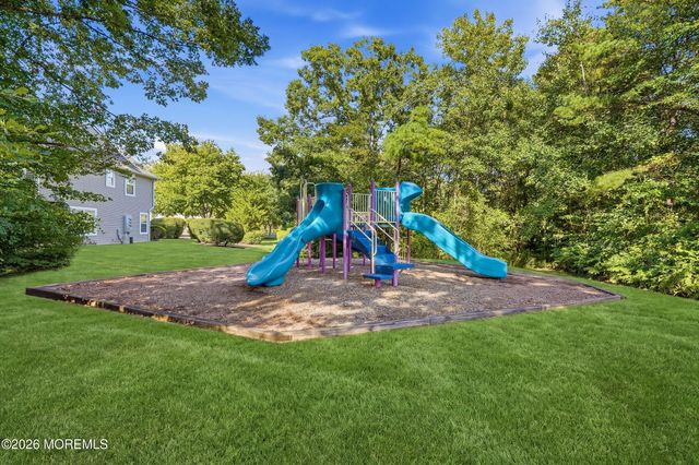 7 Dressage Court, Tinton Falls, NJ 07753