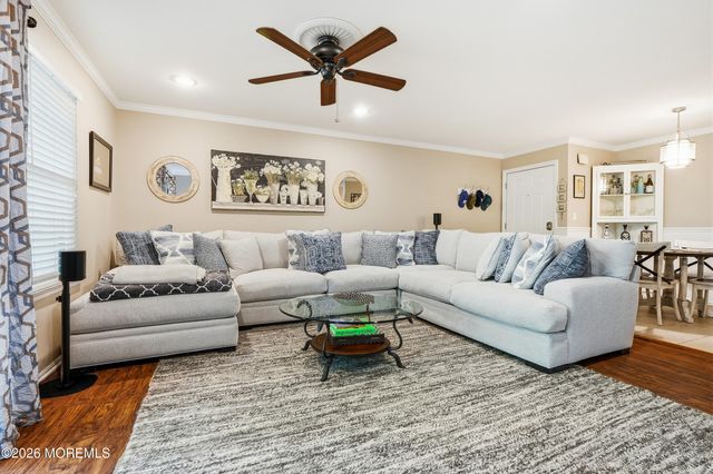 7 Dressage Court, Tinton Falls, NJ 07753
