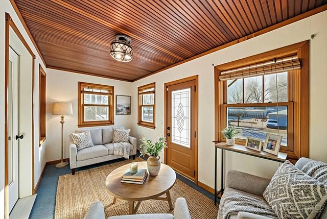 314 E Elm Street, Lombard, IL 60148