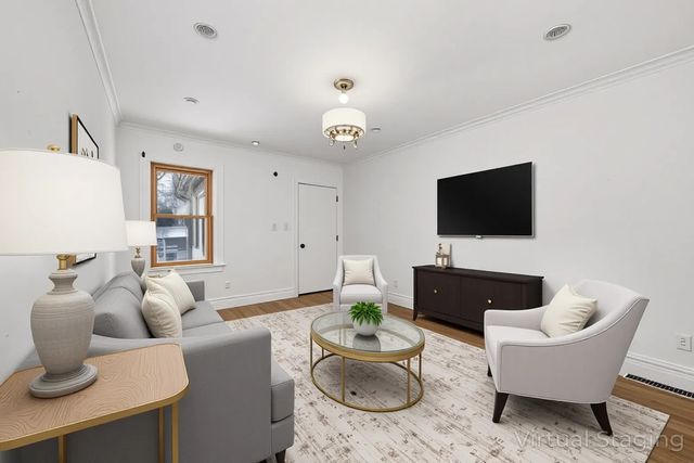 314 E Elm Street, Lombard, IL 60148