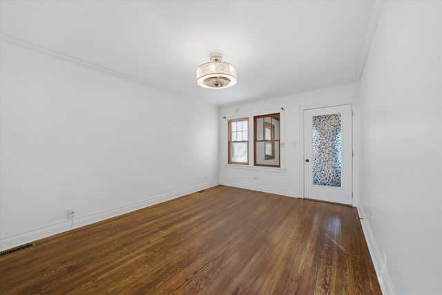 314 E Elm Street, Lombard, IL 60148