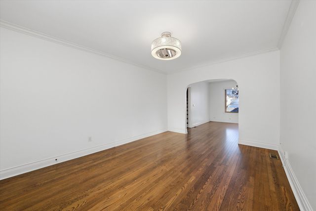 314 E Elm Street, Lombard, IL 60148