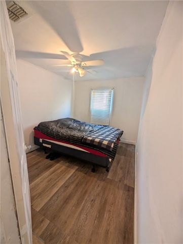 3906 Baldwin Blvd, Corpus Christi, TX 78405