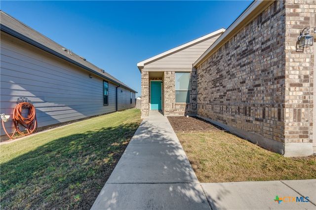 1999 Wind Chime Way, New Braunfels, TX 78130