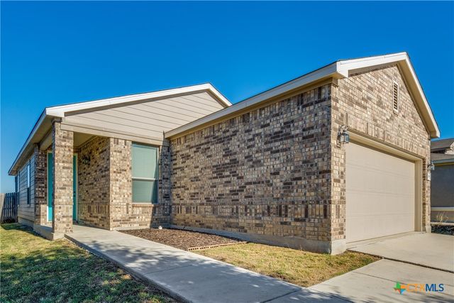 1999 Wind Chime Way, New Braunfels, TX 78130