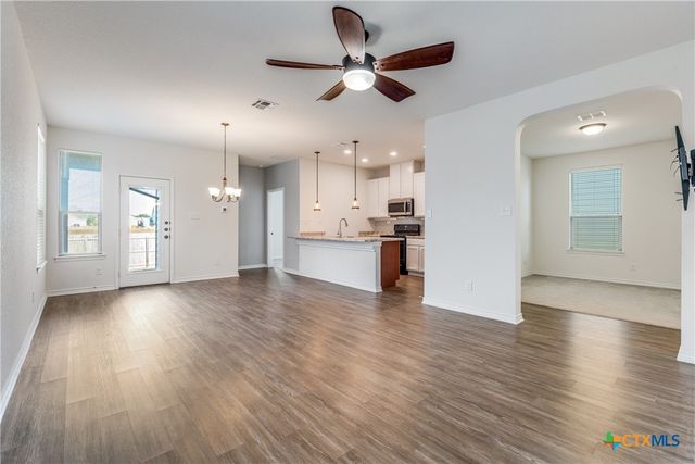 1999 Wind Chime Way, New Braunfels, TX 78130