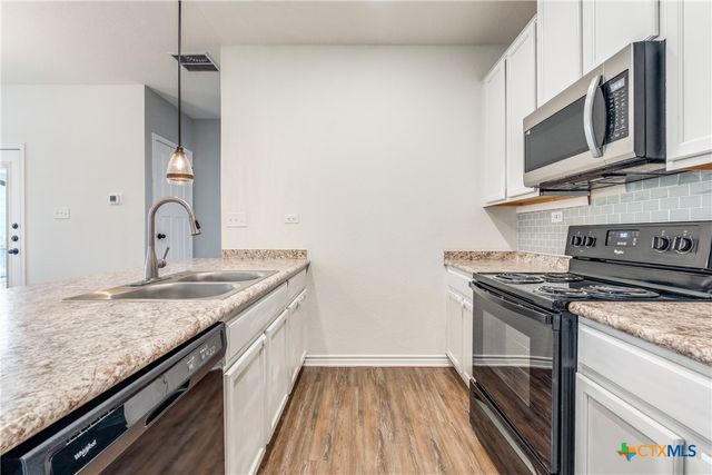 1999 Wind Chime Way, New Braunfels, TX 78130