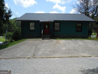 5 W West Pine Crest Drive, Clayton, GA 30525