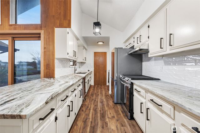 9410 Albert Way SE, Moses Lake, WA 98837