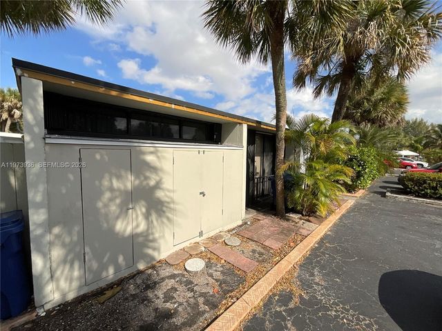 6502 Miami Lakes Dr E 6502, Miami Lakes, FL 33014