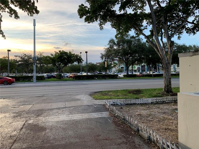 6502 Miami Lakes Dr E 6502, Miami Lakes, FL 33014