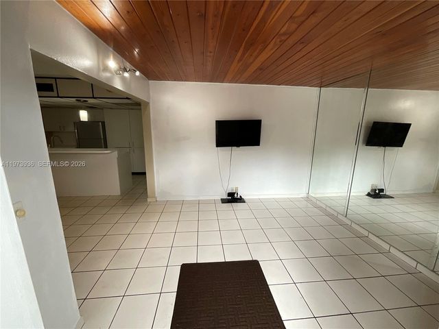 6502 Miami Lakes Dr E 6502, Miami Lakes, FL 33014