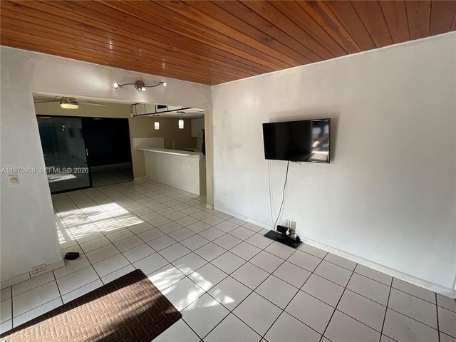 6502 Miami Lakes Dr E 6502, Miami Lakes, FL 33014